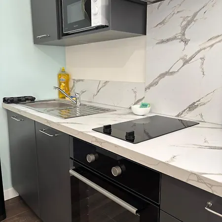 L'arty - Parking Sur Place Valence (Drome)