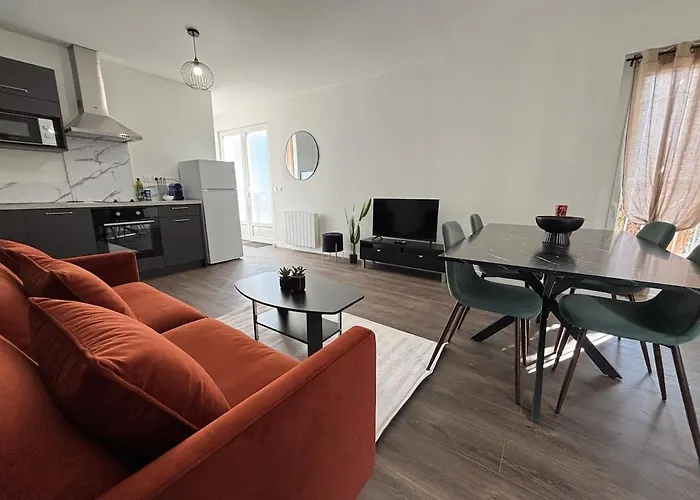 L'arty - Parking Sur Place Valence (Drome)